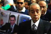 كما تعتبر القضية الأهم والأكبر في مسيرته القضائية هي الدفاع عن الرئيس الأسبق حسني مبارك وعائلته والتي عرفت بـ «محاكمة القرن»