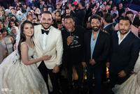 وحرص على حضور حفل الزفاف كوكبة كبيرة من نجوم الفن بينهم: محمد فؤاد وحميد الشاعري وحمادة هلال وغيرهم