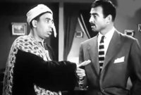 أسس إسماعيل ياسين فرقته المسرحية الخاصة به مع رفيق عمره أبو السعود الإبياري، وقدم في الفترة ما بين عامي 1954 و 1966 نحو 60 عملاً مسرحياً

