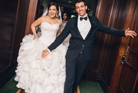 تزوجت الفنانة دنيا سمير غانم من الإعلامي رامي رضوان في 13 يونيو 2013 وحضر حفل الزفاف عدد كبير من نجوم الفن

