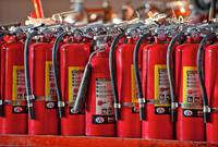 مطافئ الحريق: خمس عشرة سنة

معظم أجهزة إطفاء الحريق لا تنتهى فاعليتها لمدة من خمس إلى 15 عامًا ويجب إعادة شحنها بعد أى استخدام