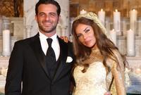 بينما تزوجت نيكول من الفنان اللبناني يوسف الخال