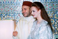 أعلن زواجه منها بعد رحيل والده، يوم الخميس 21 مارس سنة 2002 تم عقد القران  في القصر الملكي بالرباط