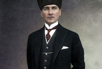 الرئيس التركي الراحل مصطفى كمال اتاتورك