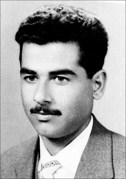 صدام في سن الشباب