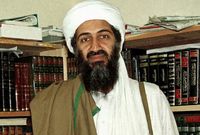 وحسب التقارير فإن بن لادن تزوج حوالي 5 مرات وله 20 ابنًا وابنه