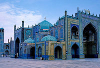 تم تدميره قديما على يد "جنكيز خان" ثم تمت إعادة بنائه في القرن الـ 15 
