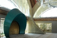 أول مسجد تصممه إمرأة
