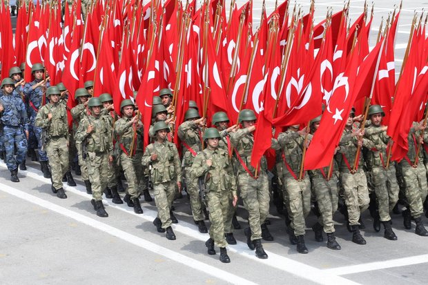 الجيش التركي في المركز الأول 