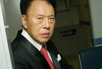 تبرع رجل الأعمال الصيني الشهير الراحل بـ 1.2 مليار  دولار  للأعمال الخيرية تبرع بها قبل وفاته