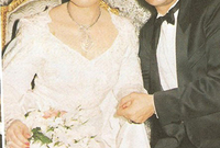 تزوجت من الممثل حاتم ذو الفقار في السبعينيات بعد قصة حب جمعتهما