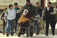 استشهد في هجوم صاروخي شنته الطائرات الإسرائيلية عليه، حيث قصفته أثناء عودته على كرسيه المتحرك بعد أداء صلاة الفجر بمسجد قريب من منزله