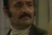 الممثل اللبناني الياس رزق: توفي عام 1986 منتحراً برصاصة أطلقها على رأسه لكثرة مشاكله المادية 
