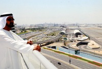 في عام 1999، أعلن عن إقامة مدينة دبي للإنترنت 
