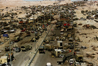  من عواقب الحرب على الكويت أن قام الجيش العراقي بتدمير العديد من منشآت البنية التحتية الكويتية
