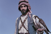 وحكم الشيخ زايد إمارة أبو ظبي منذ عام 1966 حتى وفاته عام 2004 أي لمدة تقارب الـ 38 عام