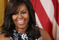 كانت الداعم الأكبر للرئيس الأمريكي السابق باراك أوباما واختارتها مجلة فوربس الأمريكية أقوى سيدة في العالم عام 2010

