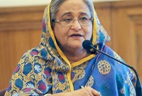 وتعد حسينة من أكثر النساء تأثيرًا في العالم وتعد أبرز السياسين في العقدين الآخيرين في بنجلاديش 