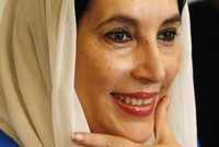 رئيسة وزراء باكستان لفترتين الأولى بين أعوام  1988-1990 والثانية بين أعوام 1993-1996
