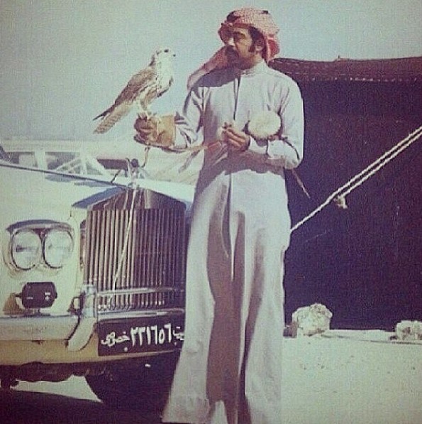 الشيخ فهد الأحمد الجابر الصباح من مواليد 10 أغسطس 1945