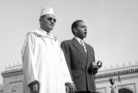في 11 يناير من عام 1944 قدم أعضاء الحركة الوطنية وثيقة الاستقلال إلى سلطات الحماية بمباركة من محمد الخامس
