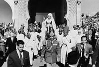 وبعد عدة شهور من عودة السلطان محمد الخامس من منفاه تم إعلان استقلال المغرب
