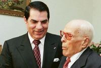 نفذ "ابن علي" خطة استهدفت إزاحة الرئيس الأول للجمهورية التونسية الحبيب بورقيبة بعد أن بلغ من العمر 83 عامُا وأصيب بالشيخوخة، حيث أعلن أن الرئيس "بورقيبة" عاجز عن تولي الرئاسة