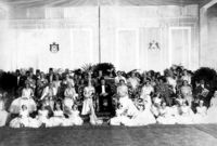 صورة جماعية للزواج الملكي بين الأسرتين العلوية والبهلوية عام 1939م