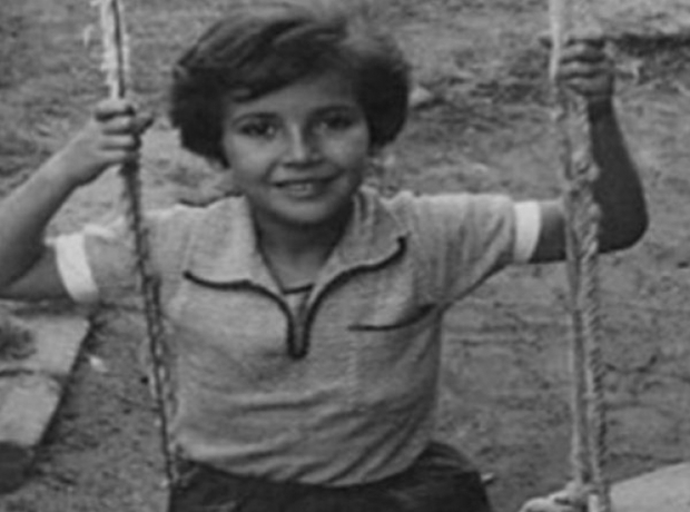 ميرفت أمين.. ممثلة مصرية ولدت لأب مصري وأم اسكتلندية في 24 نوفمبر 1948
