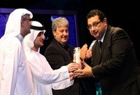 حصد في نوفمبر 2011 جائزة أفضل ممثل من مهرجان أبوظبي عن دوره في فيلم «أسماء»
