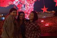 رانيا يوسف تحتفل مع ابنتيها 