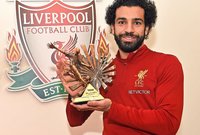 فيما كانت جائزة الـ ‏BBC‏ لأفضل لاعب أفريقي لعام 2017 من نصيبه أيضًا كثالث مصري يتوج بها في التاريخ بعد بركات وأبو ‏تريكة‎ 
